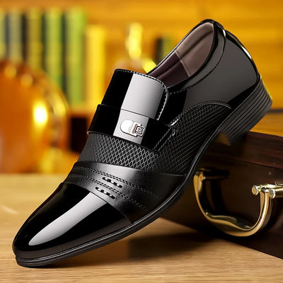 MILO™ | URBAN LEATHER SNEAKERS WITH THICK SOLE FOR MEN