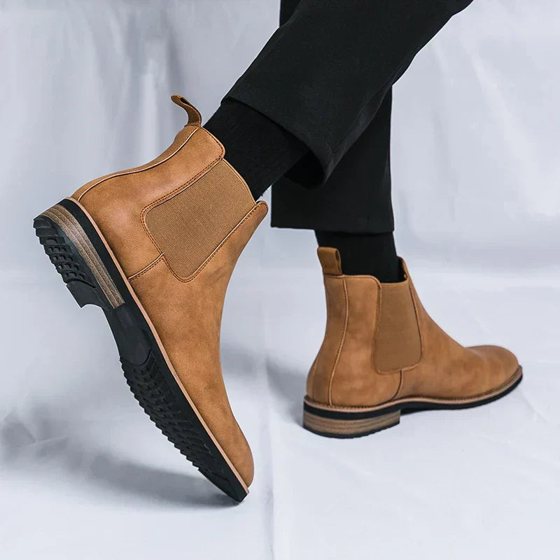 Olsen & Olsen™ Cosmo | Leather Chelsea Boots